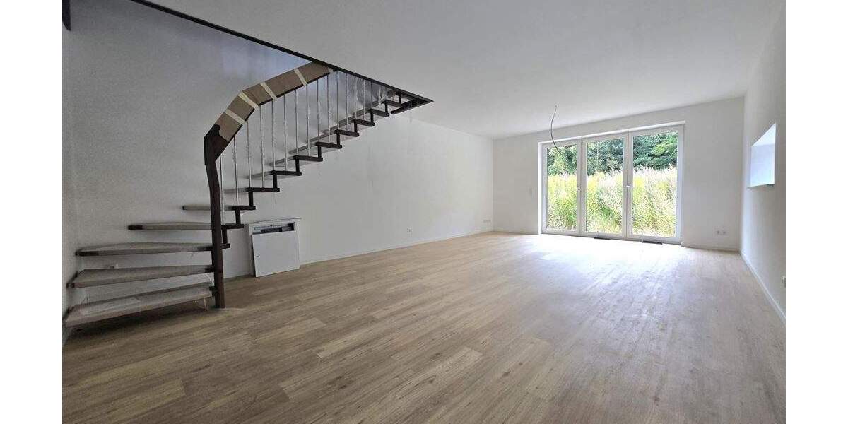 Doppelhaushälfte Kayhude - 6 Zimmer, 140 m&sup2;, 2.250&euro; | Angebot:25682408