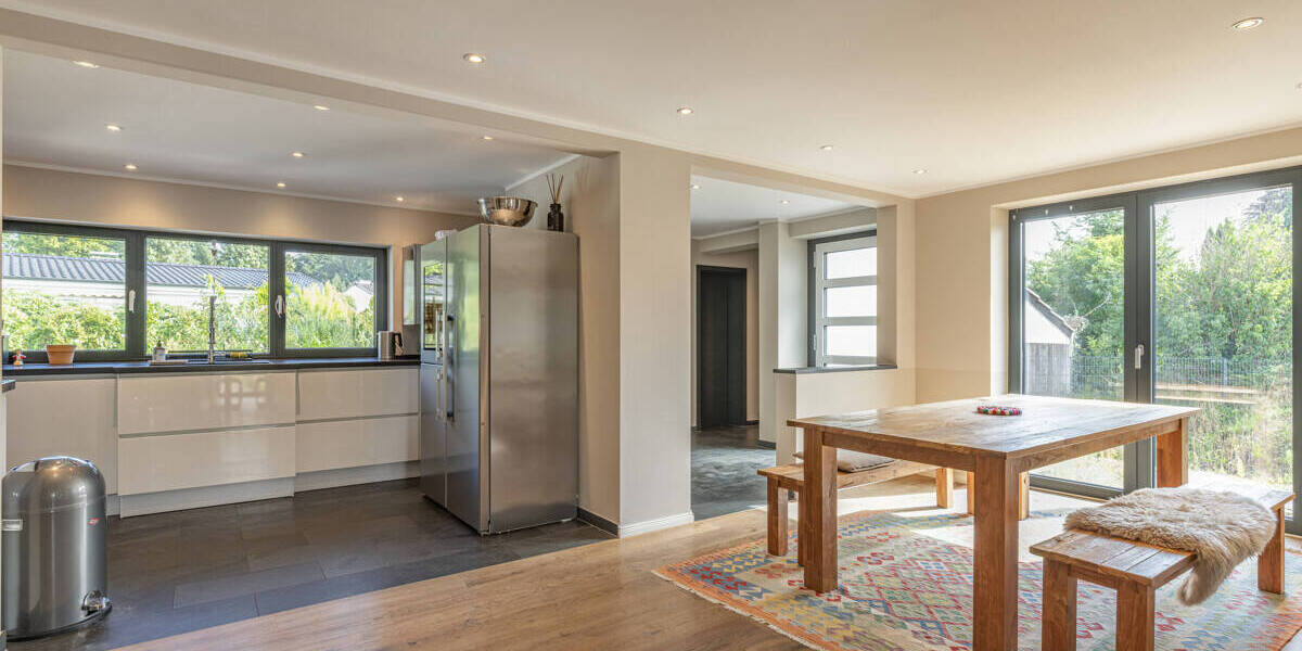 Einfamilienhaus Quickborn - 7 Zimmer, 252 m&sup2;, 830.000&euro; | Angebot:25662628