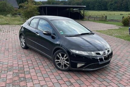 Honda Civic 221.000 km 3.000 &euro; Trittau 22946
