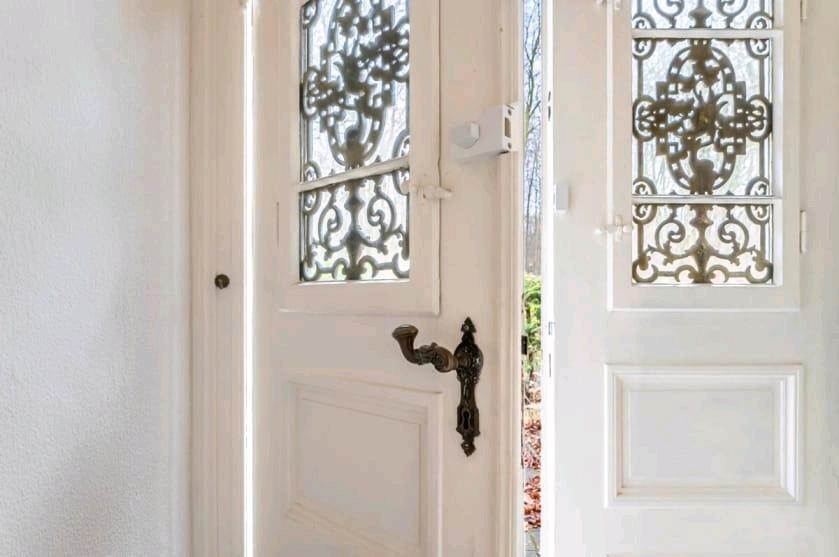 Erdgeschoßwohnung Pinneberg - 5 Zimmer, 153 m&sup2;, 1.800&euro; | Angebot:25872551