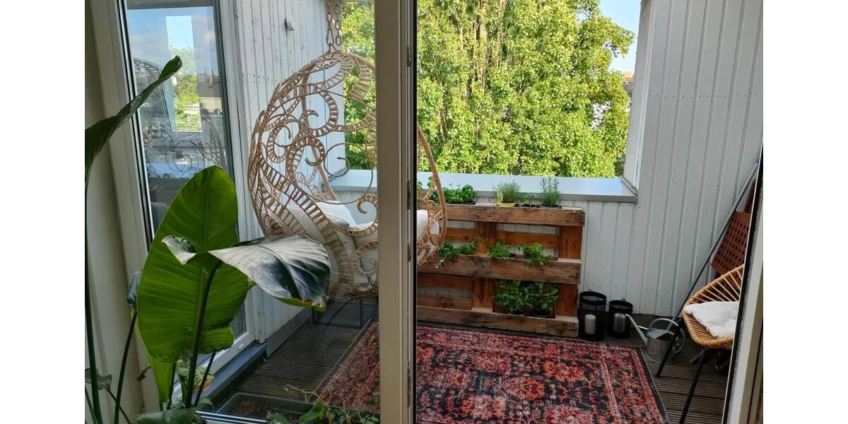 Dachgeschoßwohnung Hamburg Altona-Nord - 2.5 Zimmer, 74 m&sup2;, 1.450&euro; | Angebot:25970758