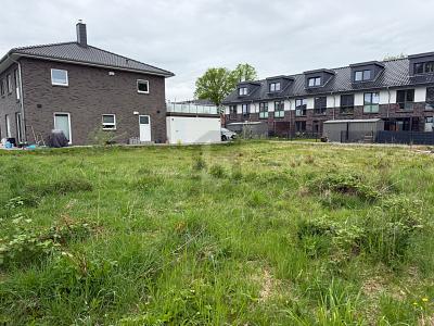 FAMILIENFREUNDLICHE UMGEBUNG MIT VIEL POTENZIAL - Grundstück Steinburg | Angebot:26959843