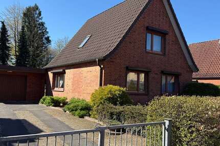 Haus Bargteheide - 4 Zimmer, 104 m&sup2;, 382.000&euro; | Angebot:26688902