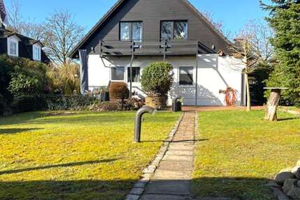 Haus Hamburg - Bergstedt Bergstedt - 9 Zimmer, 225 m&sup2;, 860.000&euro; | Angebot:25787556