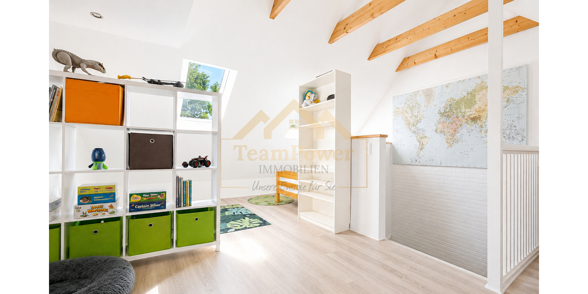 Familientraum - bereits modernisiert - Koffer packen und einziehen! - Reihenendhaus Bad Bramstedt | Angebot:27191568