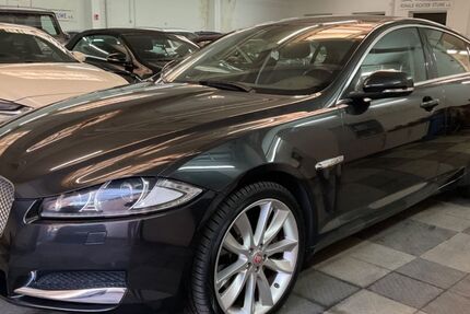 Jaguar XF 125.265 km 14.999 &euro; Hamburg 22087
