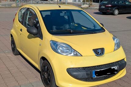 Peugeot 107 196.000 km 1.100 &euro; Hamburg 22763