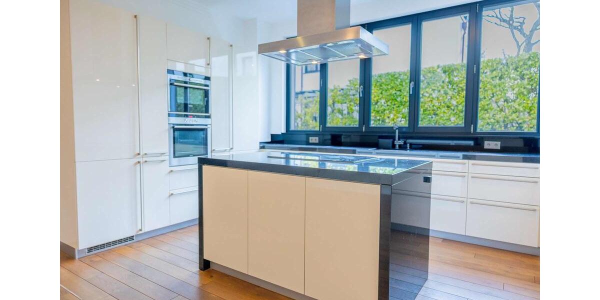 Maisonettenwohnung Hamburg Harburg - 4 Zimmer, 215 m&sup2;, 3.000&euro; | Angebot:24876425