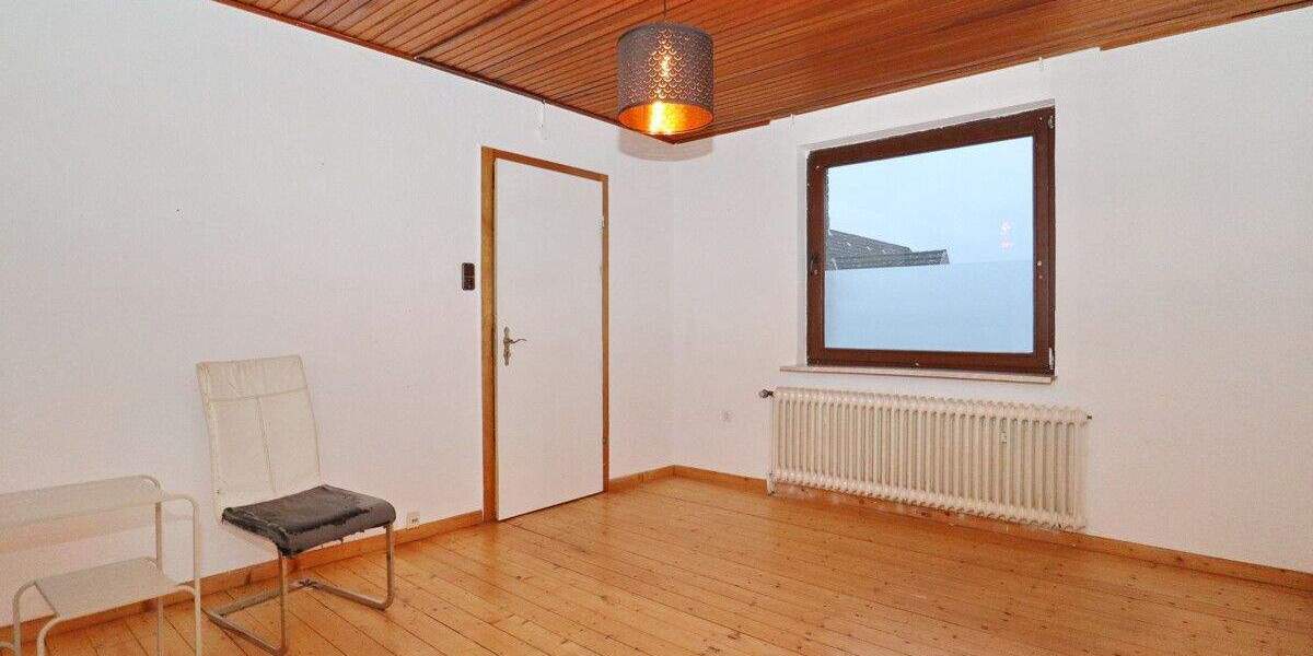 Einfamilienhaus Bad Oldesloe Schlamersdorf - 7 Zimmer, 172 m&sup2;, 349.000&euro; | Angebot:25820863