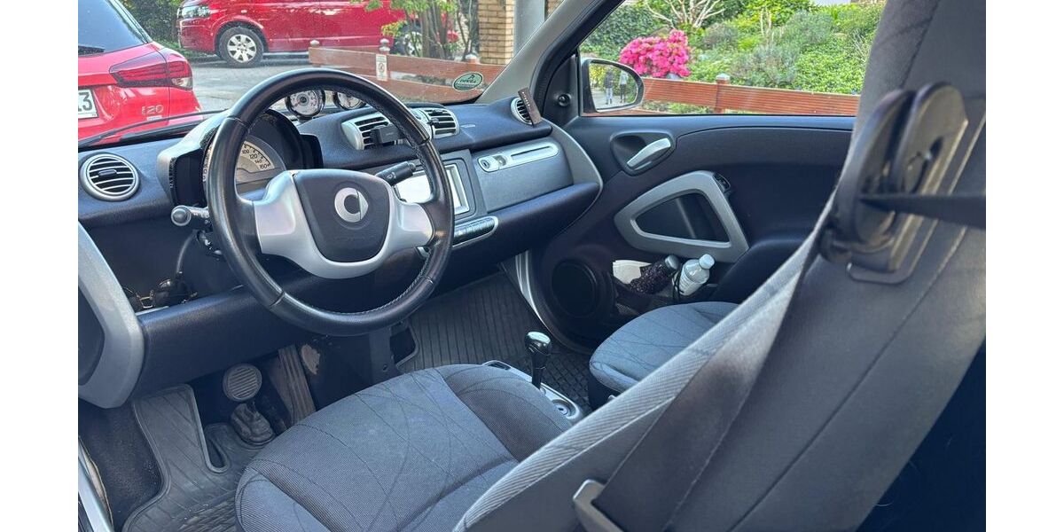 Smart ForTwo 111.000 km 5.100 &euro; Hamburg 22417