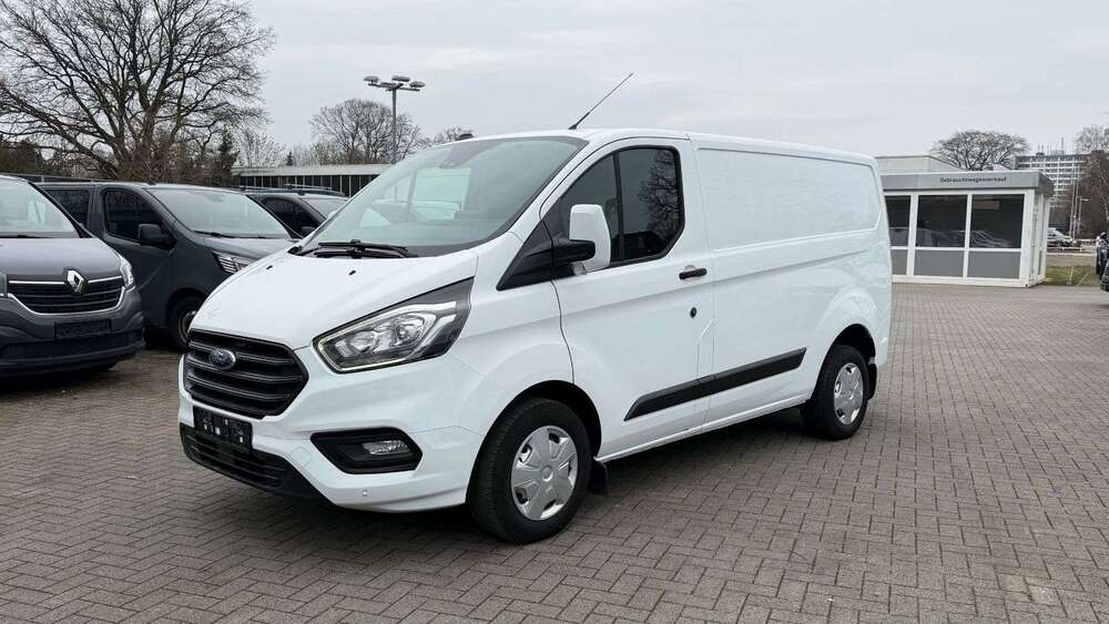 Ford Transit Custom 82.330 km 18.400 &euro; Norderstedt 22851