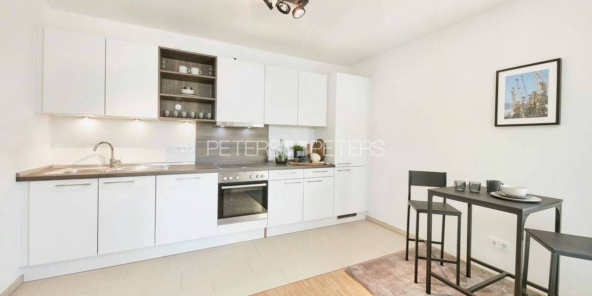 Etagenwohnung Hamburg Altona-Nord - 3 Zimmer, 83 m&sup2;, 1.899&euro; | Angebot:26863286