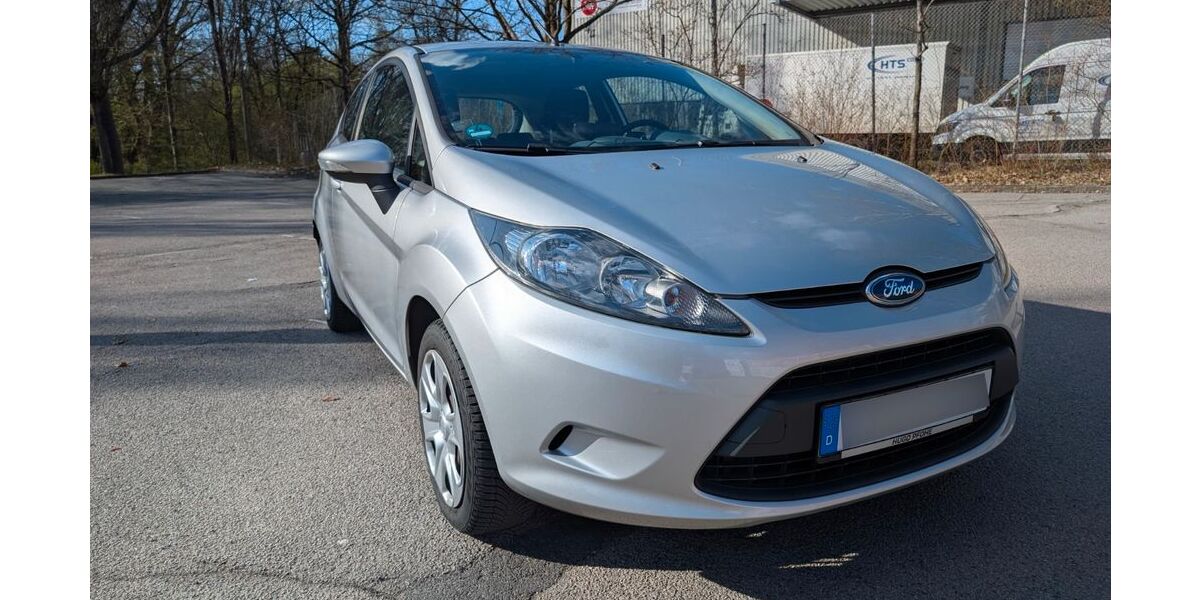 Ford Fiesta 123.000 km 3.599 &euro; Norderstedt 22844