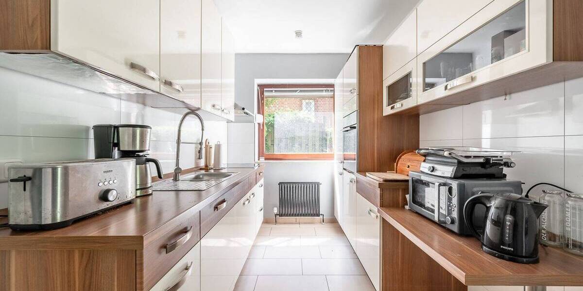Einfamilienhaus Hamburg / Rissen Rissen - 7 Zimmer, 180 m&sup2;, 798.000&euro; | Angebot:25674418