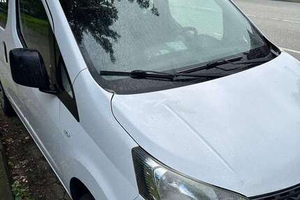 Nissan NV200 183.000 km 6.200 &euro; Hamburg 20537