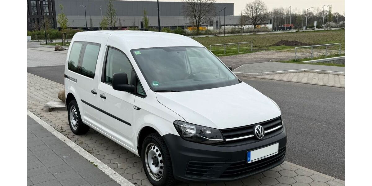 VW Caddy 105.300 km 9.500 &euro; Hamburg 22047