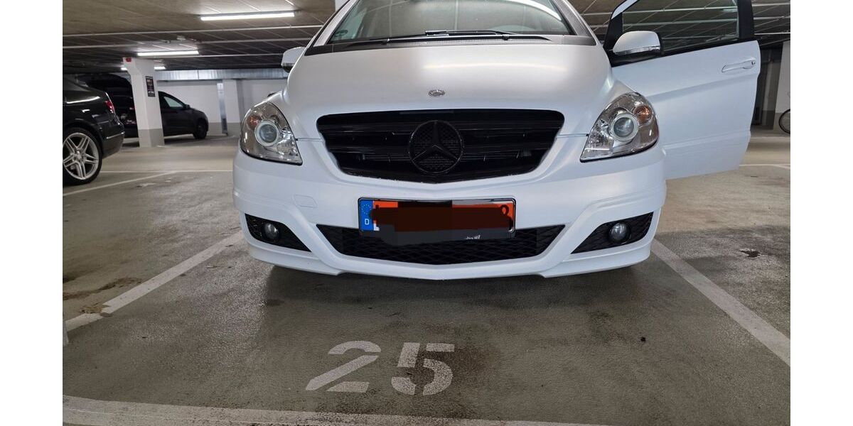 Mercedes-Benz B 180 180.000 km 4.400 &euro; Hamburg 22339