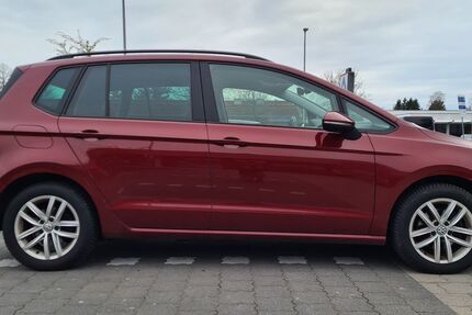 VW Golf Sportsvan 71.600 km 17.490 &euro; Schenefeld 22869