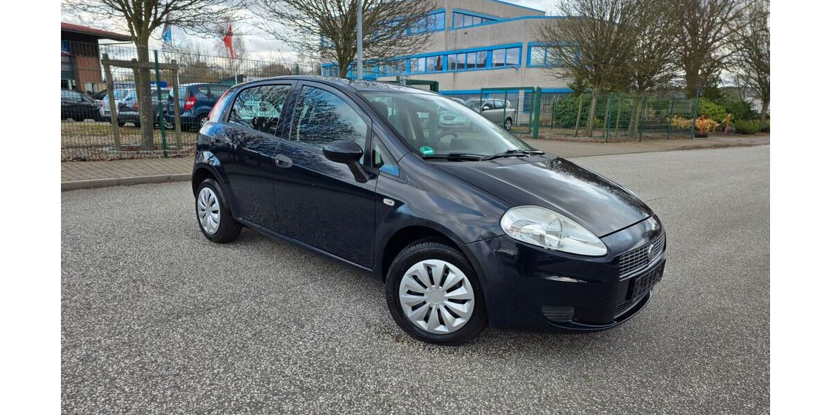 Fiat Grande Punto 269.000 km 2.699 &euro; HENSTEDT ULZBURG 24558