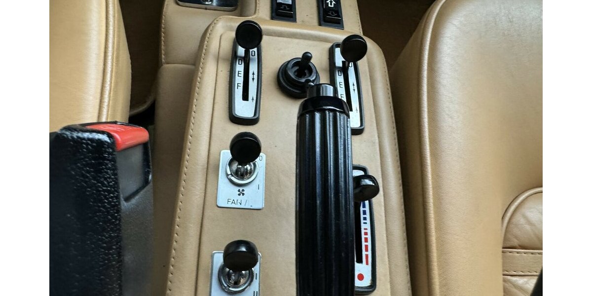 Ferrari 512 BBi Geldanlage vom feinsten 39.000 km 299.999 &euro; Hamburg 22339