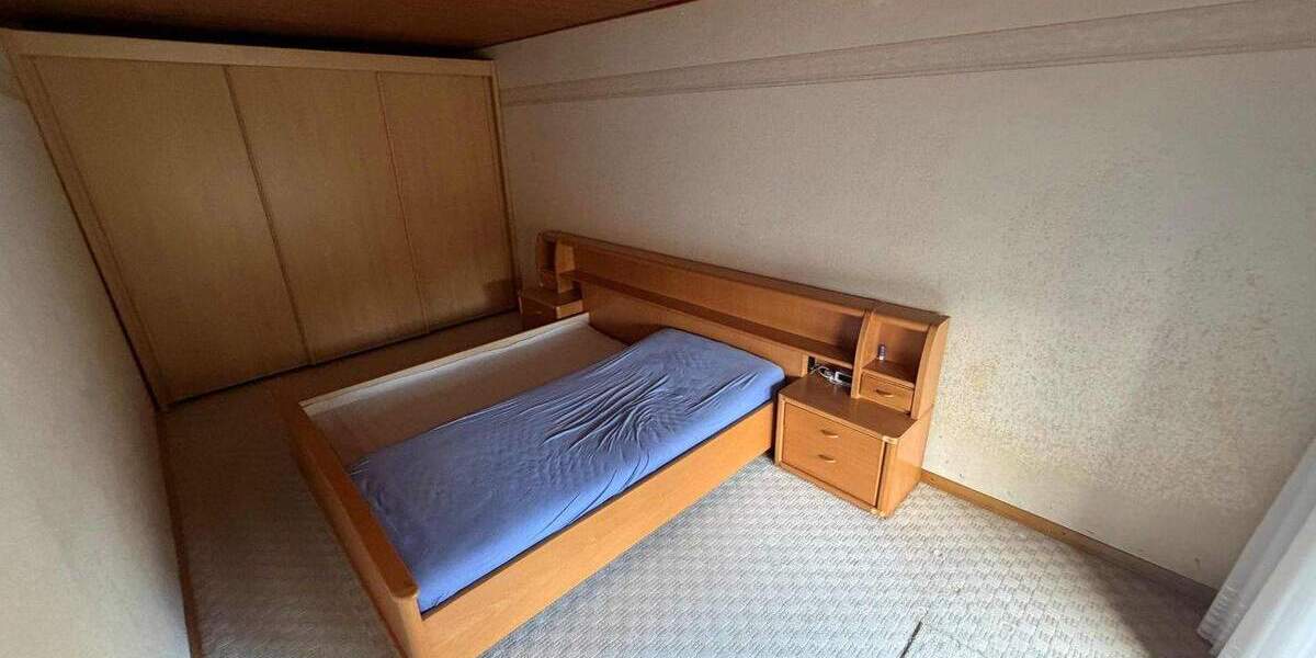 Mehrfamilienhaus, Wohnhaus Heist - 8 Zimmer, 214 m&sup2;, 495.000&euro; | Angebot:25742353