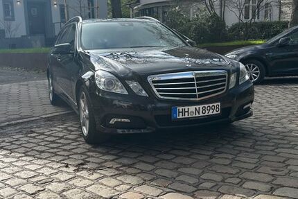 Mercedes-Benz E 250 242.125 km 5.500 &euro; Hamburg 22767