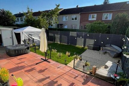 Haus Norderstedt Friedrichsgabe - 9 Zimmer, 180 m&sup2;, 700.000&euro; | Angebot:26580293