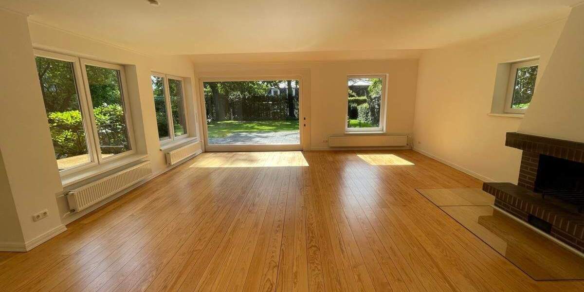 Mehrfamilienhaus, Wohnhaus Hamburg Volksdorf - 7 Zimmer, 247 m&sup2;, 2.890&euro; | Angebot:25879704