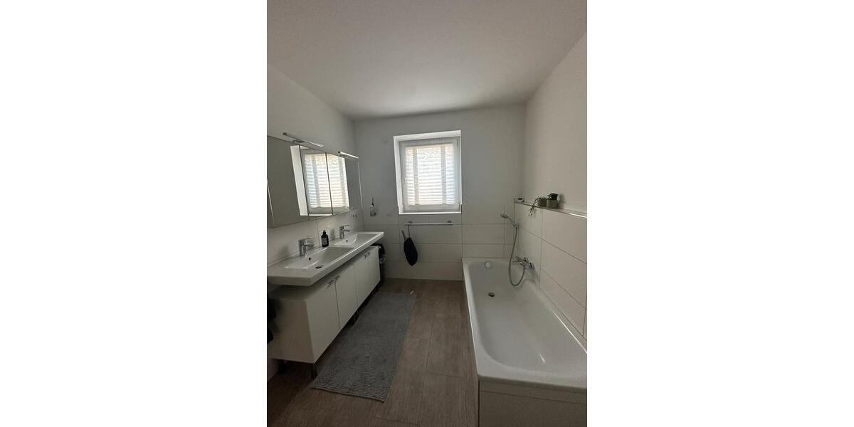 Reihenhaus Ahrensburg - 5 Zimmer, 120 m&sup2;, 629.000&euro; | Angebot:25718988