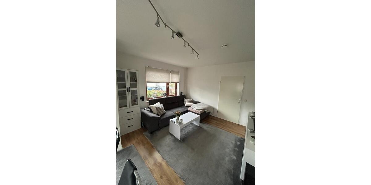 Hochparterre Hamburg Stellingen - 2 Zimmer, 45 m&sup2;, 624&euro; | Angebot:25937132