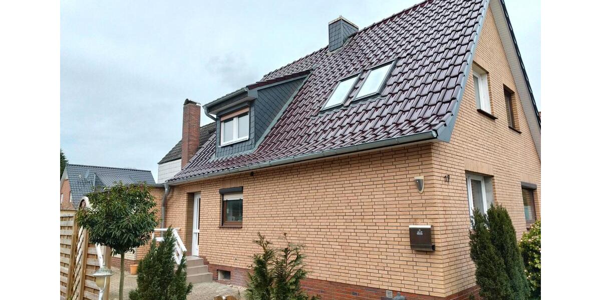 Doppelhaushälfte Uetersen - 3.5 Zimmer, 72 m&sup2;, 279.000&euro; | Angebot:27119362