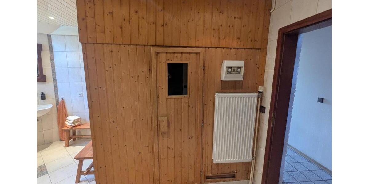Einfamilienhaus Steinburg - 9 Zimmer, 264 m&sup2;, 650.000&euro; | Angebot:26826348