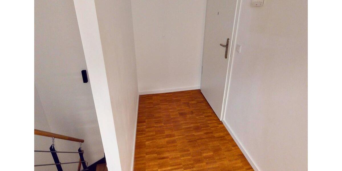 Etagenwohnung Stapelfeld - 3 Zimmer, 139 m&sup2;, 1.850&euro; | Angebot:25570813