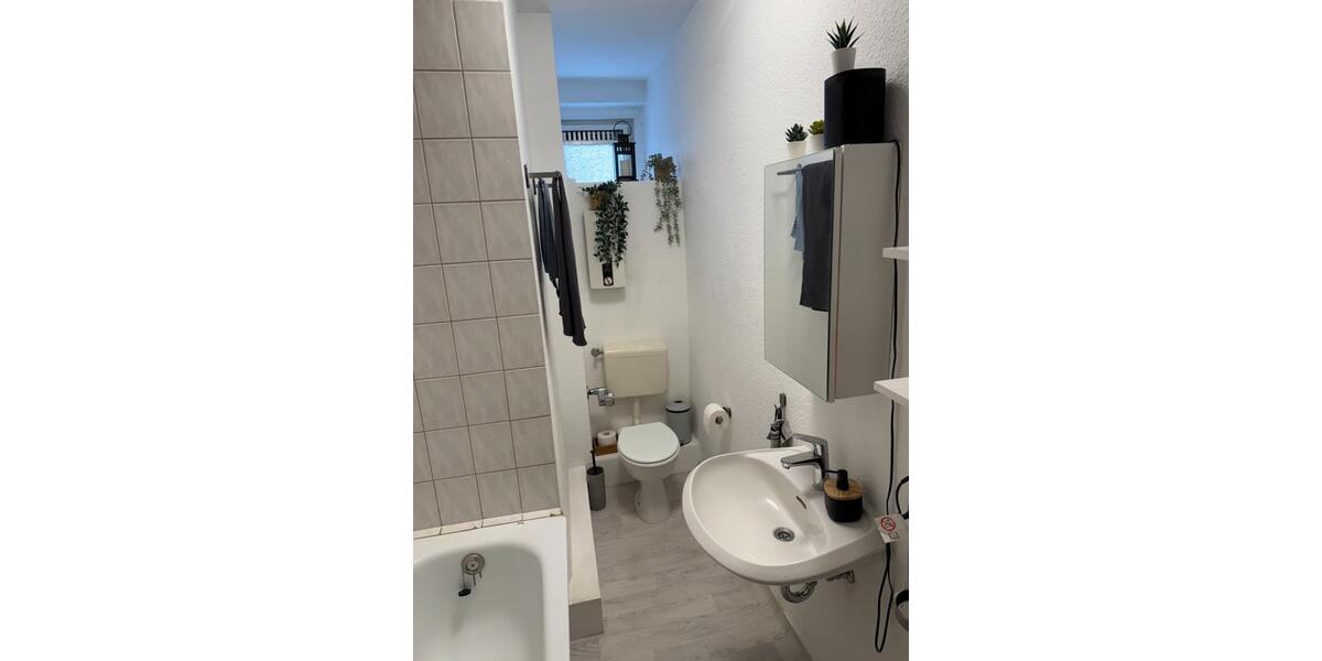 Etagenwohnung Hamburg Barmbek-Nord - 3 Zimmer, 65 m&sup2;, 720&euro; | Angebot:25950746