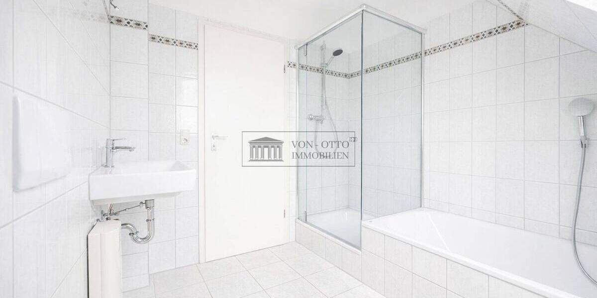 Etagenwohnung Pinneberg - 3 Zimmer, 72 m&sup2;, 242.000&euro; | Angebot:26275364