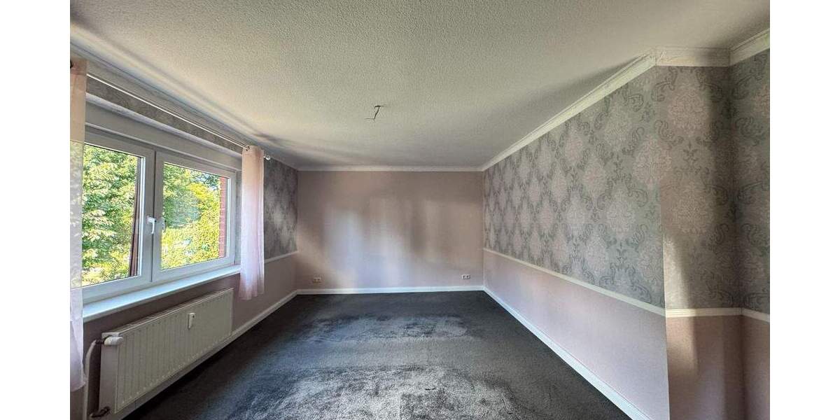 Mehrfamilienhaus, Wohnhaus Kaltenkirchen - 9 Zimmer, 285 m&sup2;, 770.000&euro; | Angebot:25729679