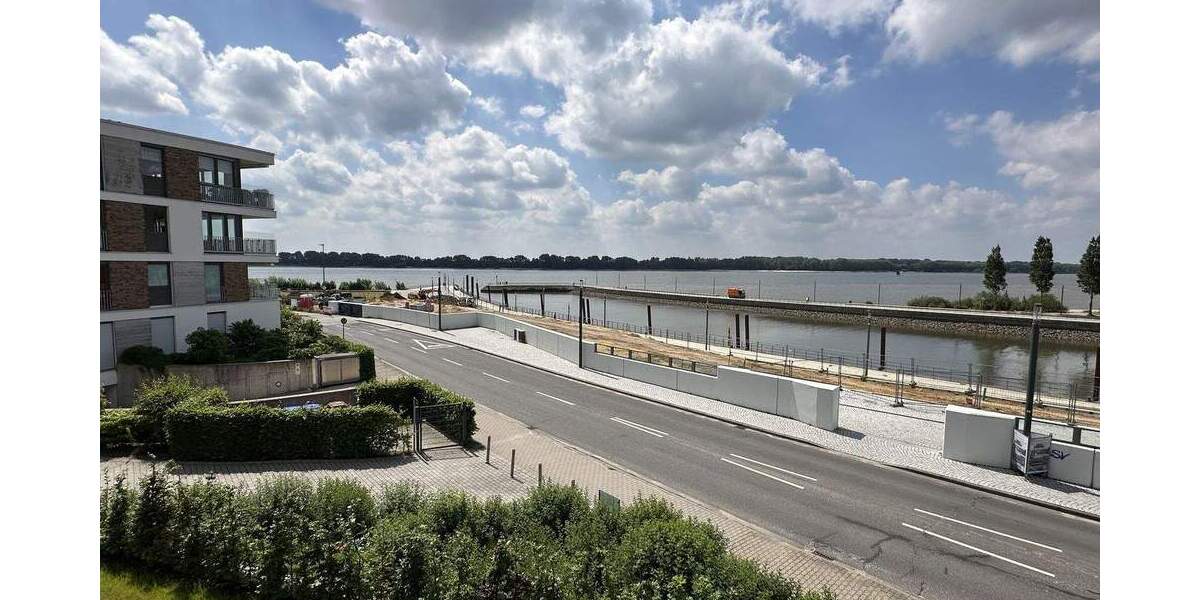 Etagenwohnung Wedel - 4 Zimmer, 139 m&sup2;, 3.225&euro; | Angebot:25660512