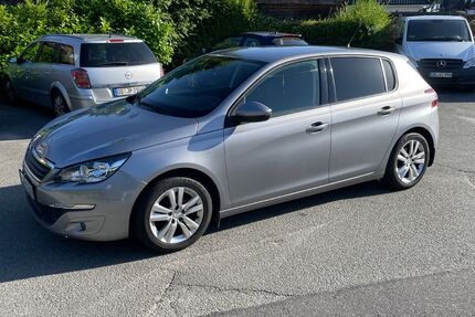 Peugeot 308 88.813 km 8.900 &euro; Großhansdorf 22927
