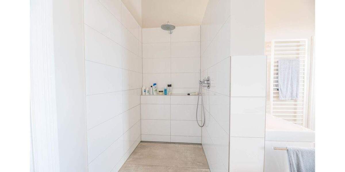 Einfamilienhaus Elmshorn - 7 Zimmer, 228 m&sup2;, 769.000&euro; | Angebot:25819682