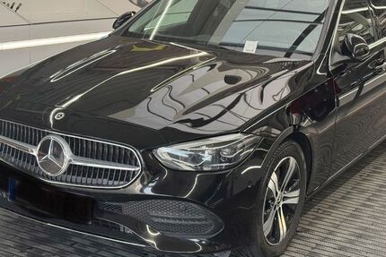 Mercedes-Benz C 220 136.000 km 26.775 &euro; Hamburg 22113