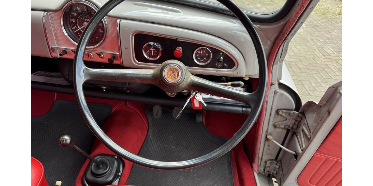 Austin Rover Morris Minor1000 27.669 km 9.999 &euro; Hamburg 22339