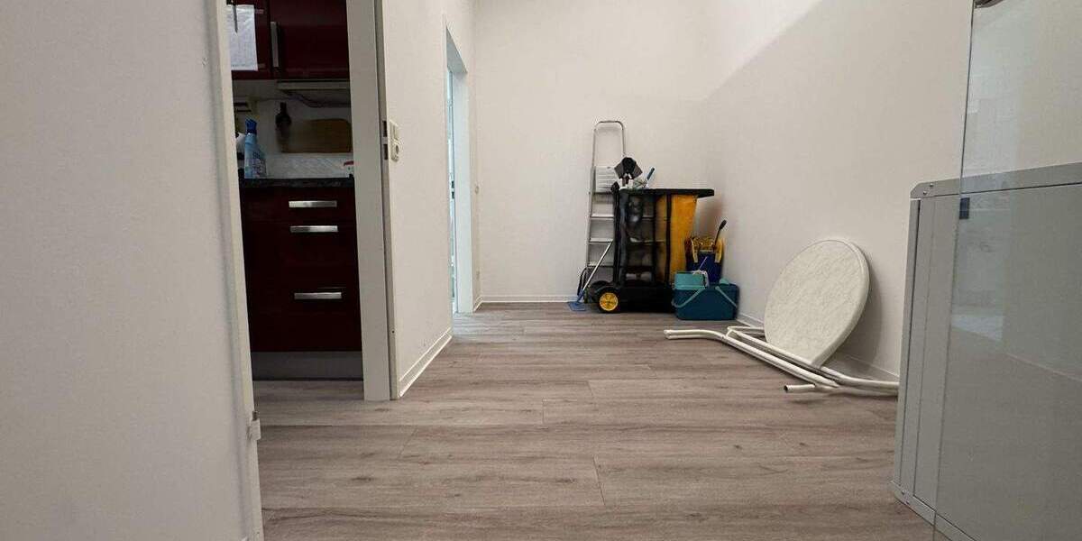 Gewerbeobjekt Norderstedt Garstedt - 4 Zimmer, 174 m&sup2;, 1.914&euro; | Angebot:25739191