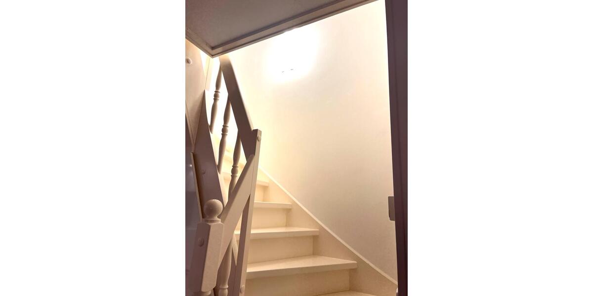 Maisonettenwohnung Hamburg Eidelstedt - 3 Zimmer, 87 m&sup2;, 2.090&euro; | Angebot:25272994