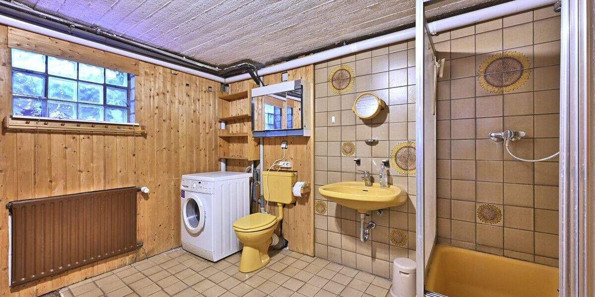 Einfamilienhaus Wedel - 6 Zimmer, 150 m&sup2;, 490.000&euro; | Angebot:25690476