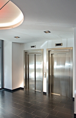 Moderne Büro- und Ausstellungsfläche im 9. OG vom H82 - Für den Mieter provisionsfrei. - Gewerbeobjekt Hamburg Hamburg-Mitte | Angebot:27207951