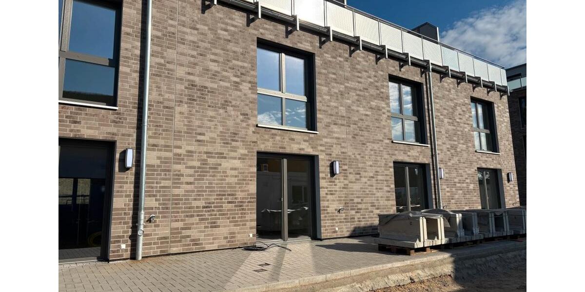 Reihenhaus Quickborn - 4 Zimmer, 109 m&sup2;, 1.750&euro; | Angebot:24771553