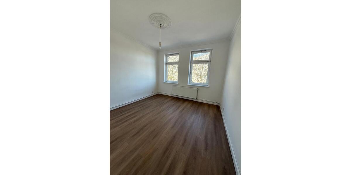Etagenwohnung Hamburg Harburg - 3 Zimmer, 72 m&sup2;, 930&euro; | Angebot:25854306