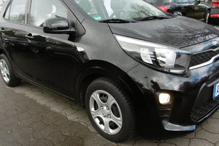 Kia Picanto 30.530 km 9.950 &euro; Hamburg 22459