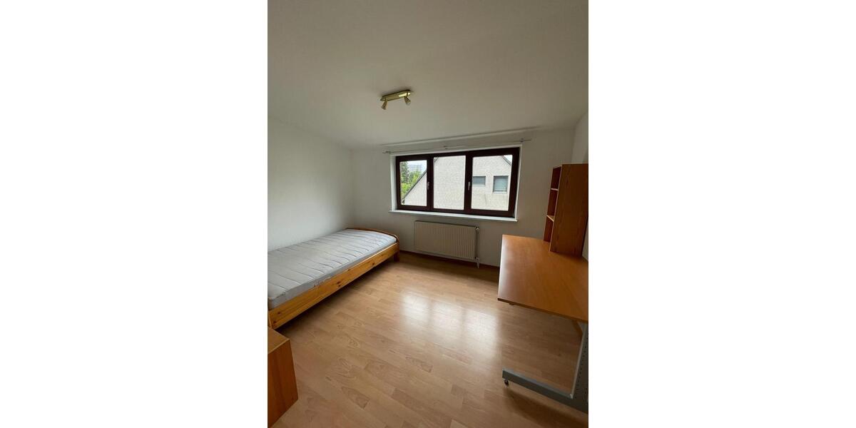 Dachgeschoßwohnung Hamburg Eppendorf - 4 Zimmer, 103 m&sup2;, 1.850&euro; | Angebot:25176633