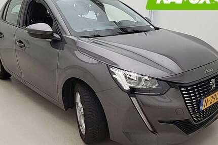 Peugeot 208 75.520 km 9.899 &euro; Hamburg 22529